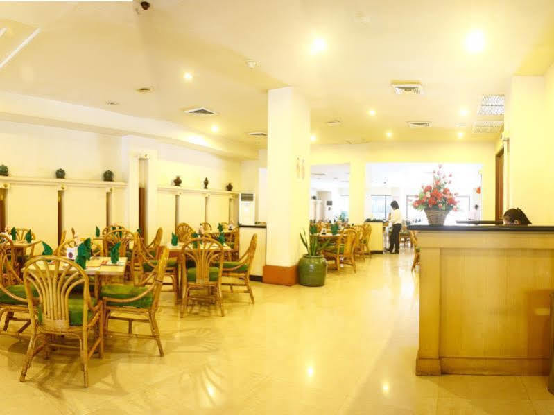 Hotel Sandjaja Palembang Ngoại thất bức ảnh
